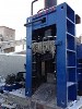 Cтационарные гидравлические пресс-ножницы для переработки лома вторичных металлов Q91Y-400.Отличительные особенности данного оборудования:
- высокое качество сборки, надежность и простота в управлении и обслуживании;
- система фильтрации – включает в себя воздушный фильтр, предотвращающий попадание в гидробак загрязняющих частиц из воздуха и два сливных масляных фильтра с магнитоуловителями для очистки рабочей жидкости;
- автоматический контроль температуры рабочей жидкости;
- автономная система охлаждения, позволяющая поддерживать постоянную температуру гидравлического масла, что является гарантом стабильности состояния системы и постоянства заявляемых характеристик;
- подогрев гидравлического масла, позволяющий работать на оборудовании при низких температурах окружающей среды;
- плиты камеры прессования из легированной, термообработанной стали;
- электродвигатели, насосы и гидравлический бак являются отдельными элементами оборудования;
- система блокировки предотвращает перегрузку электродвигателей;
- автоматическая работа пресс-ножниц контролируется электронным блоком Siemens PLC;
- программируемый шаг реза;
- принцип работы пресс-ножниц позволяет производить завалку лома во время работы механизмов подачи и реза, что позволяет значительно сократить время цикла;
- движущиеся части оборудования смазываются автоматической системой, что увеличивает срок службы трущихся частей механизмов и поддерживает их в рабочем состоянии;
- использование бесконтактных датчиков позволяет передавать точные данные в блок PLC;
- большое количество насосов обеспечивает быструю работу цилиндров.
Cтационарные гидравлические пресс-ножницы для переработки лома вторичных металлов Q91Y-400.Отличительные особенности данного оборудования:
- высокое качество сборки, надежность и простота в управлении и обслуживании;
- система фильтрации – включает в себя воздушный фильтр, предотвращающий попадание в гидробак загрязняющих частиц из воздуха и два сливных масляных фильтра с магнитоуловителями для очистки рабочей жидкости;
- автоматический контроль температуры рабочей жидкости;
- автономная система охлаждения, позволяющая поддерживать постоянную температуру гидравлического масла, что является гарантом стабильности состояния системы и постоянства заявляемых характеристик;
- подогрев гидравлического масла, позволяющий работать на оборудовании при низких температурах окружающей среды;
- плиты камеры прессования из легированной, термообработанной стали;
- электродвигатели, насосы и гидравлический бак являются отдельными элементами оборудования;
- система блокировки предотвращает перегрузку электродвигателей;
- автоматическая работа пресс-ножниц контролируется электронным блоком Siemens PLC;
- программируемый шаг реза;
- принцип работы пресс-ножниц позволяет производить завалку лома во время работы механизмов подачи и реза, что позволяет значительно сократить время цикла;
- движущиеся части оборудования смазываются автоматической системой, что увеличивает срок службы трущихся частей механизмов и поддерживает их в рабочем состоянии;
- использование бесконтактных датчиков позволяет передавать точные данные в блок PLC;
- большое количество насосов обеспечивает быструю работу цилиндров.