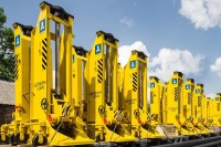 Установки домкратные передвижные УДП-120